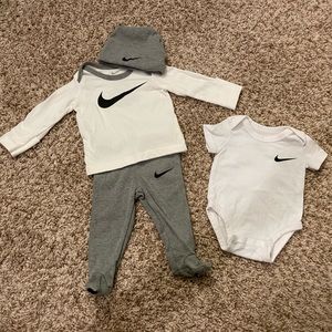 Nike Baby Set